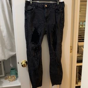 Black ripped skinny jeans